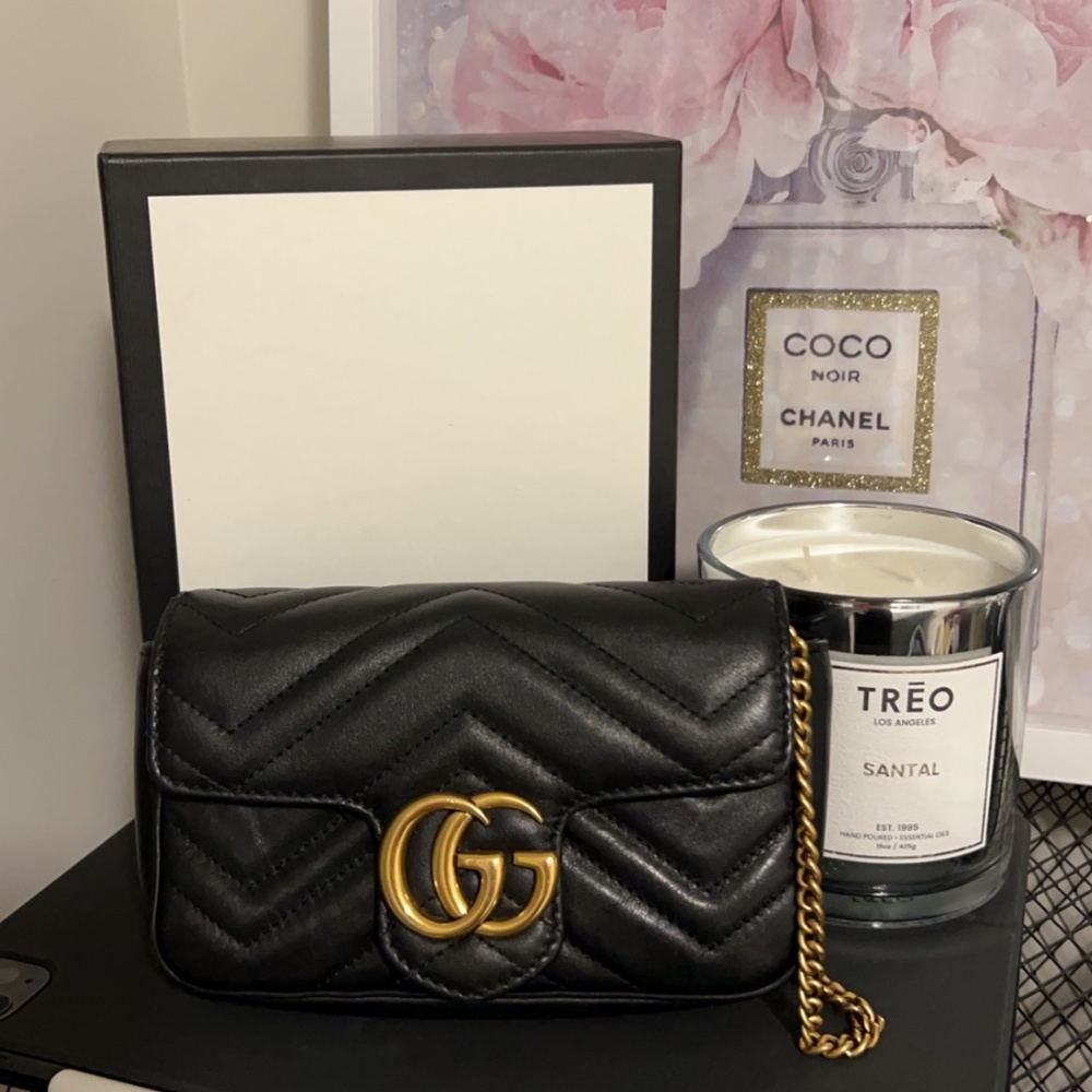 Gucci Black Marmont Super Mini